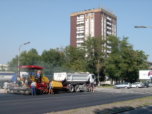 Azienda operante nel settore delle costruzioni edili, edilizia civili e industriali, cantieri stradali e costruzioni immobili, vendita diretta costruttore.